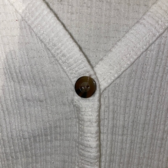 button up tee - Picture 3 of 4